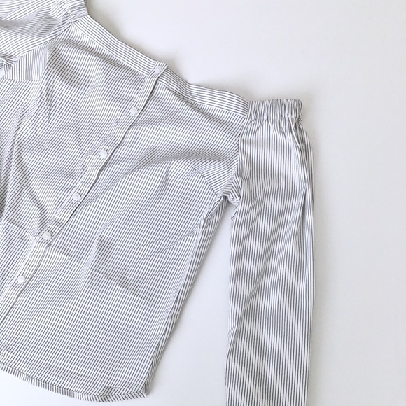 NWOT Express Off Shoulder Top - Picture 1 of 5